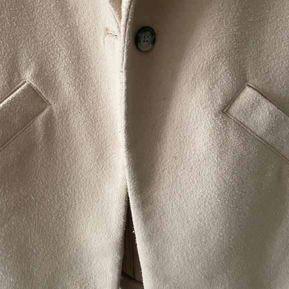 Elizabeth and James Peacoat - Picture 4 of 16